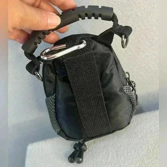 Bucees Mini Backpack for dog, meds,attachment etc.
Bucees - Picture 11 of 11